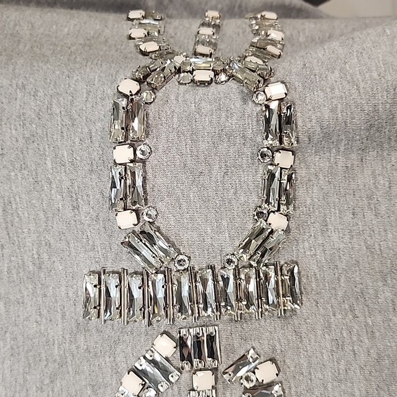 Bebe Gray Embellished Cropped Sweatshirt S/M - Picture 3 of 8